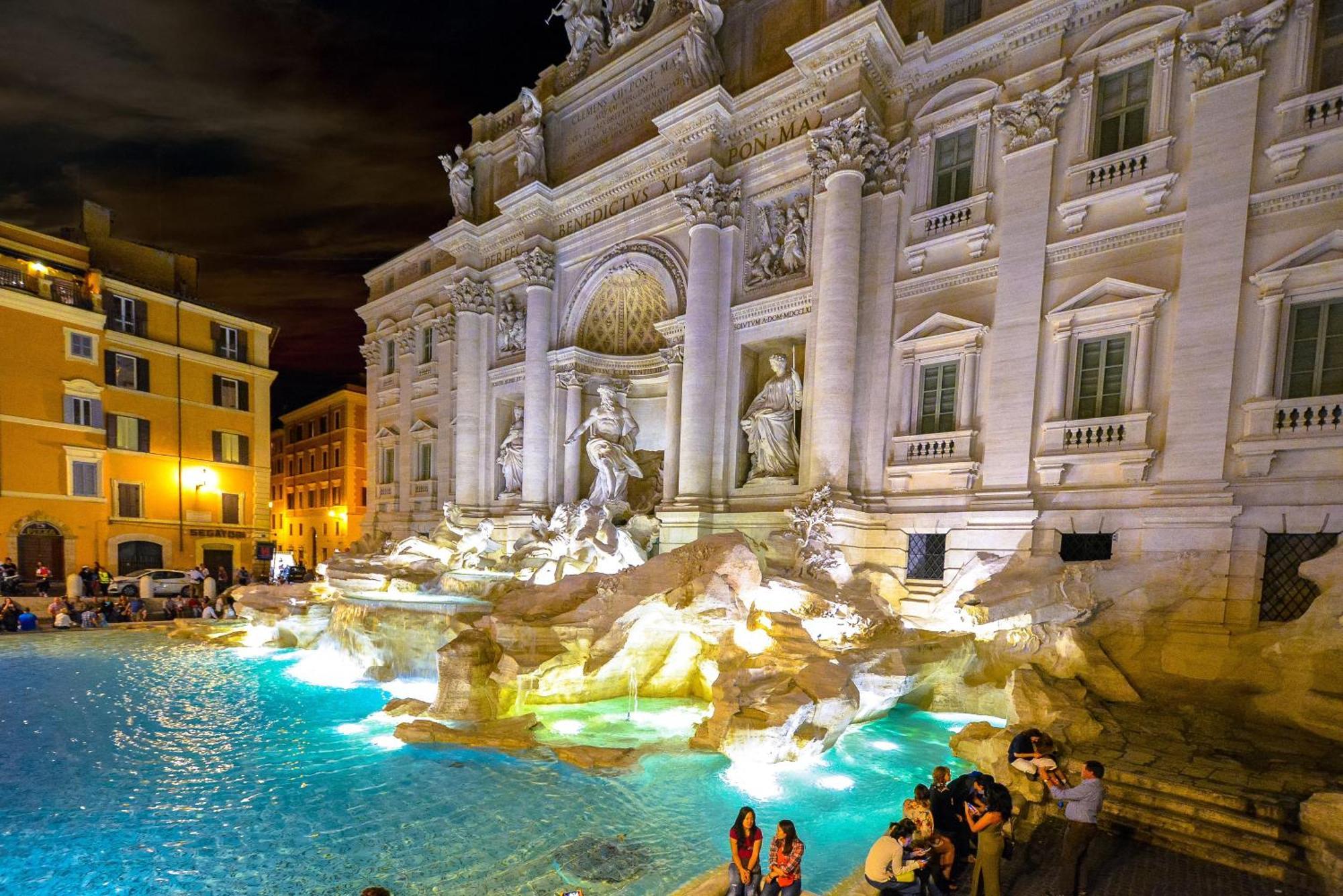 ローマTrevi Charmeアパートメント エクステリア 写真